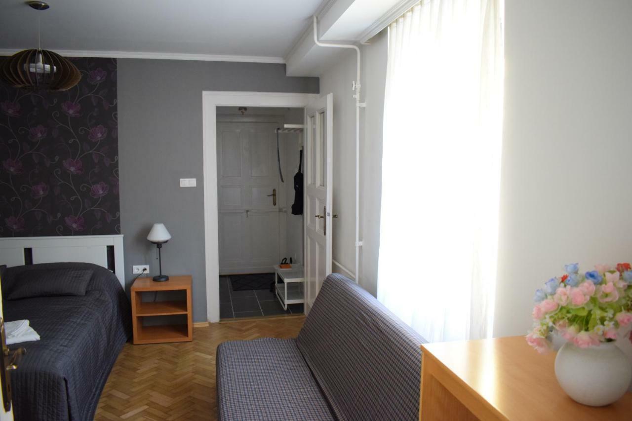 Diamond Astoria Apartments Budapest Ngoại thất bức ảnh