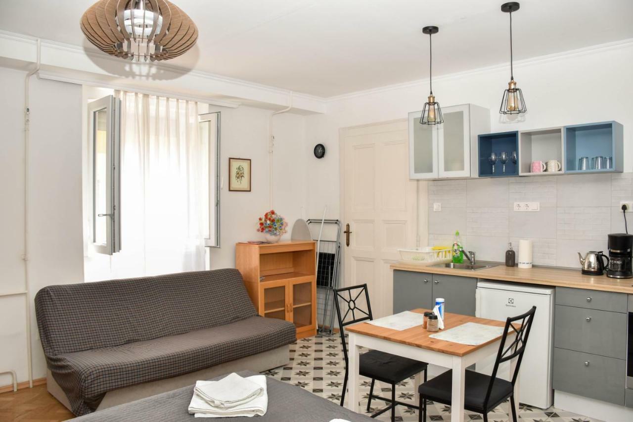 Diamond Astoria Apartments Budapest Ngoại thất bức ảnh